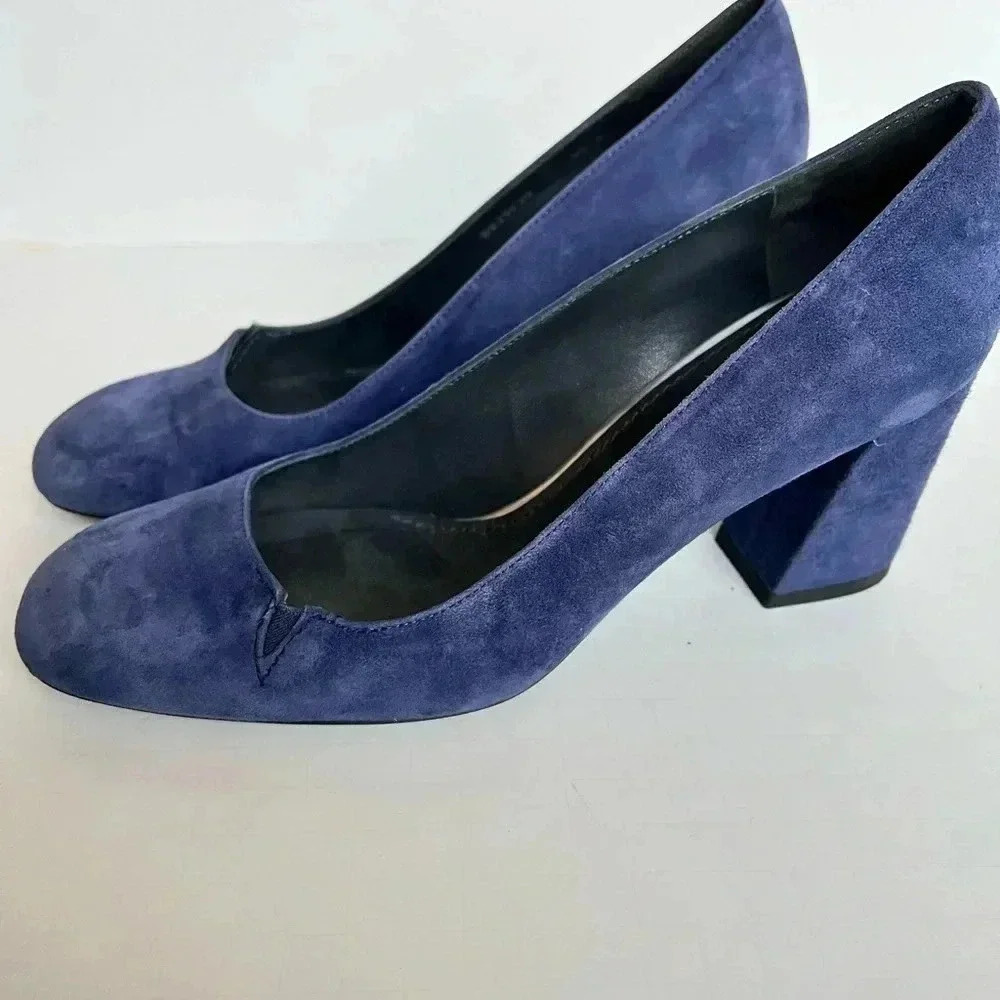 Stuart Weitzman Suede Round Toe With Pinkie Toe E… - image 1